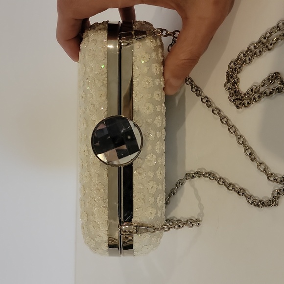Sequin Clutch with Detachable Chain - Picture 2 of 10